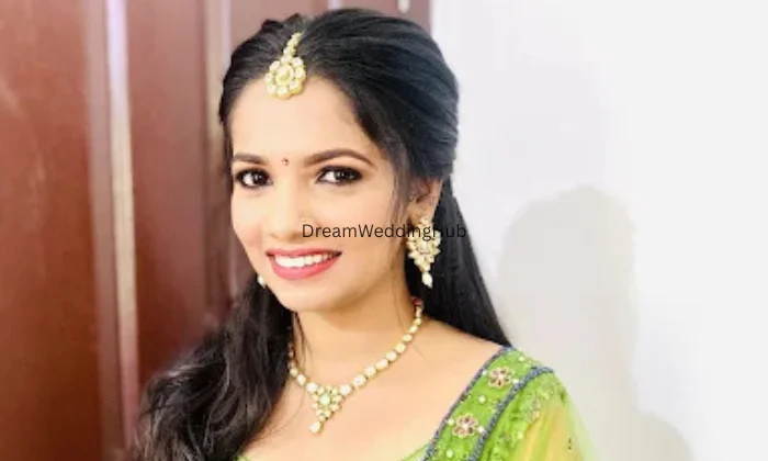 Crystal beauty parlour